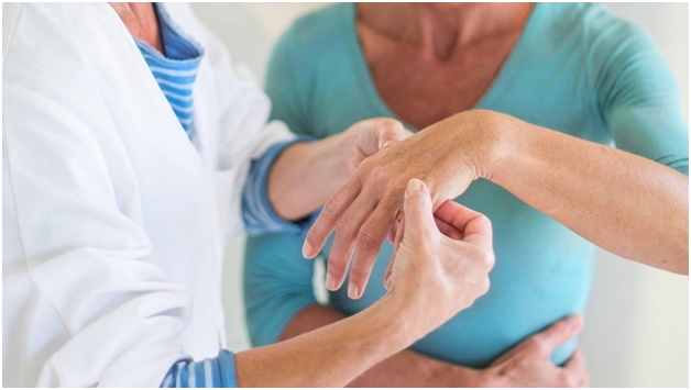 rankų sąnarių artrozės gydymas liaudies gynimo priemonėmis gydymas artrozės šepečio vertus