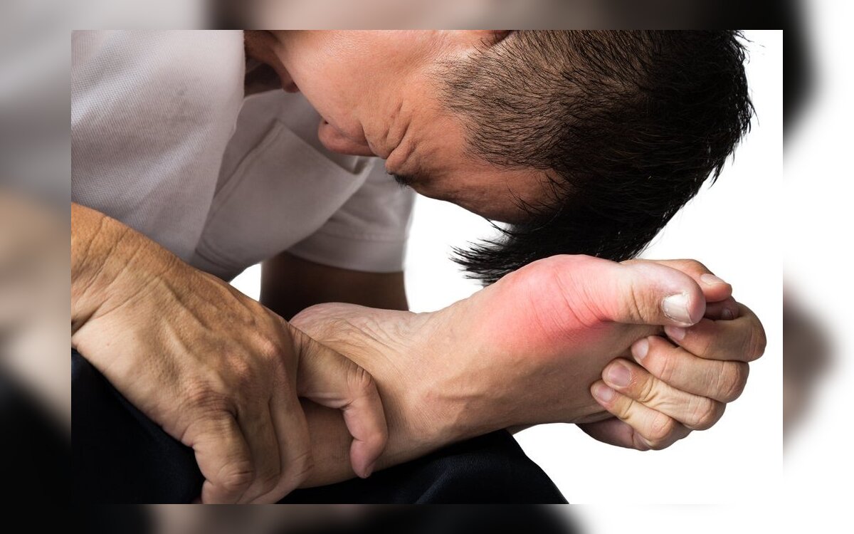 graikų artritas rankų gydymas klubo skausmas