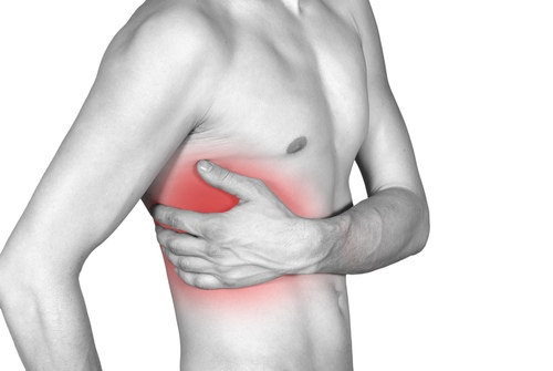 skausmas kairėje pilvo pusėje po šonkauliais kas geriausiai padeda sąnarių skausmas