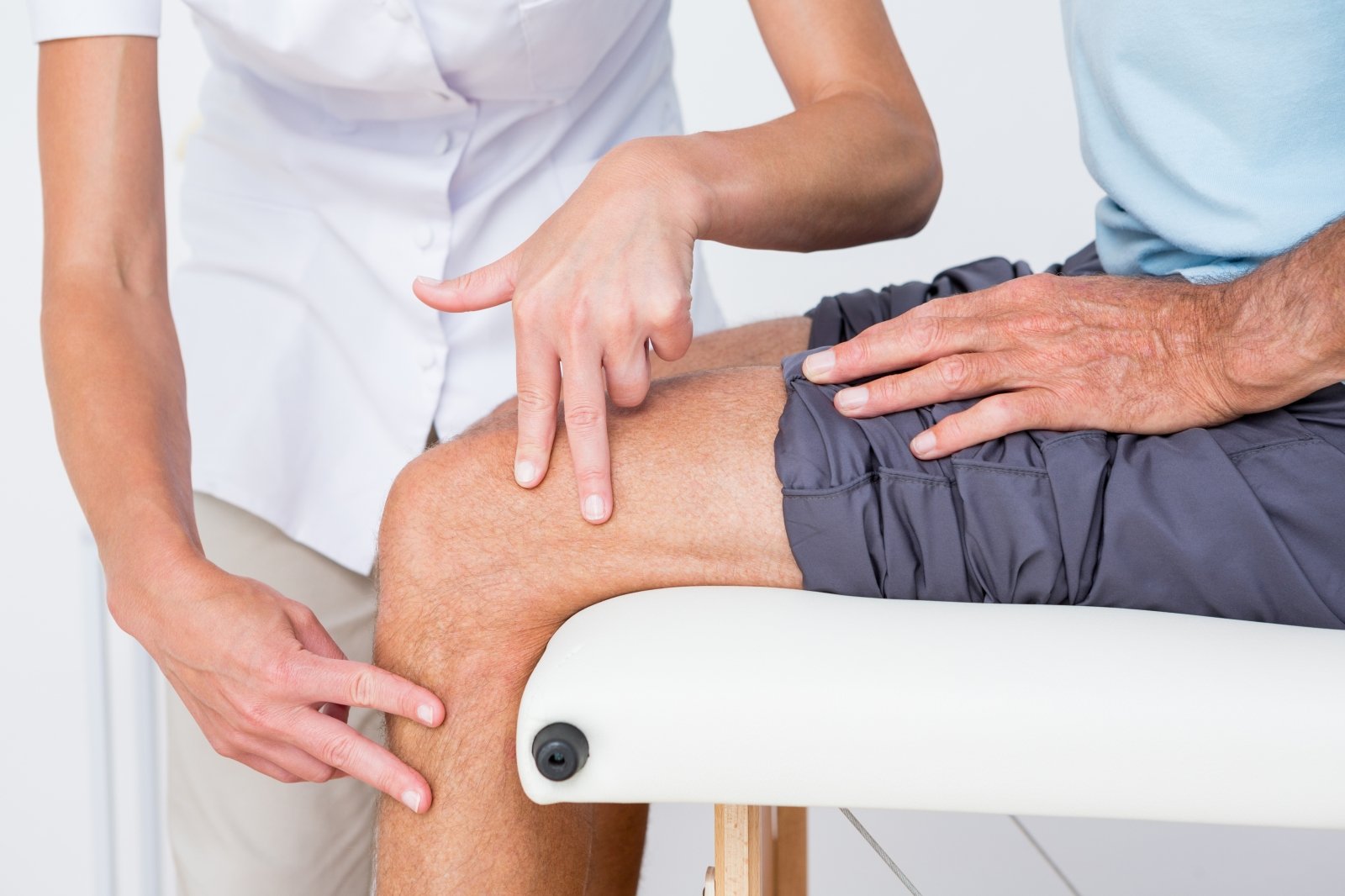 artritas nykščio pėdos gydymas gluosnių gydymas sąnarių