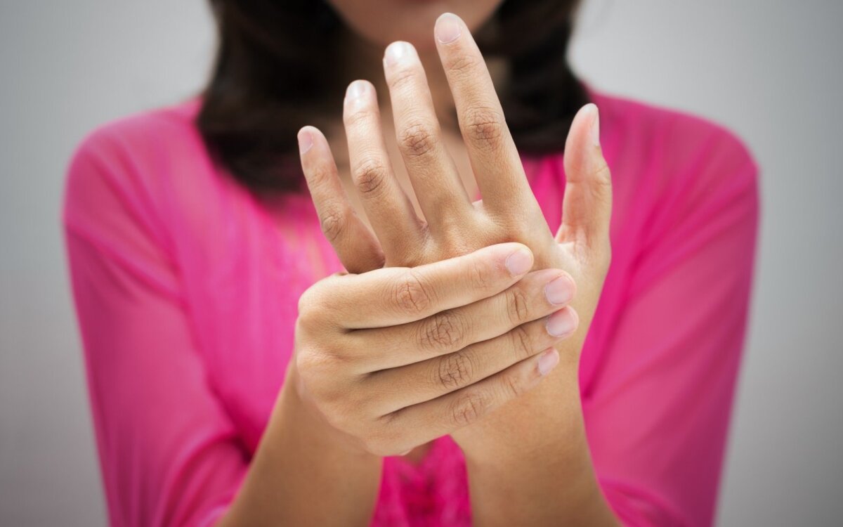 ligos sąnarių ant rankų pirštų riešo kanalo tunelinis sindromas gydymas
