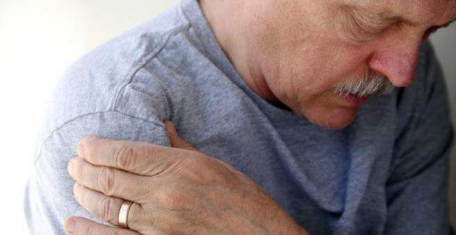osteoartritas iš peties sąnario gydymo namuose skausmai peties sąnario pagrindo